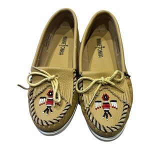 Minnetonka Thunderbird Leather Beaded Loafers Moccasins size 7 1/2